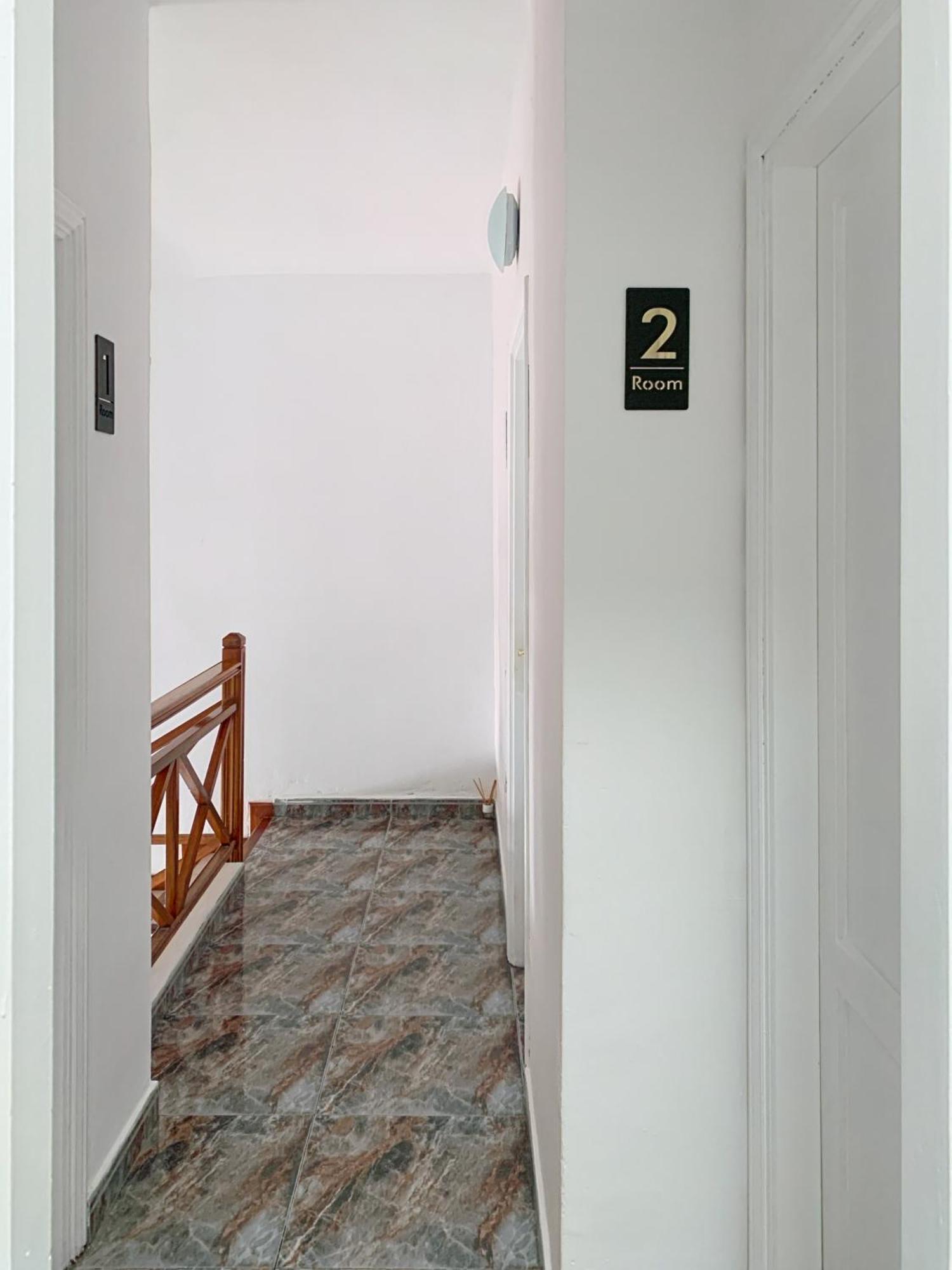 Habitaciones Privadas Cerca De La Playa Y Aeropuerto En Casa Compartida Con Otros Huespedes Плая Онда Екстериор снимка