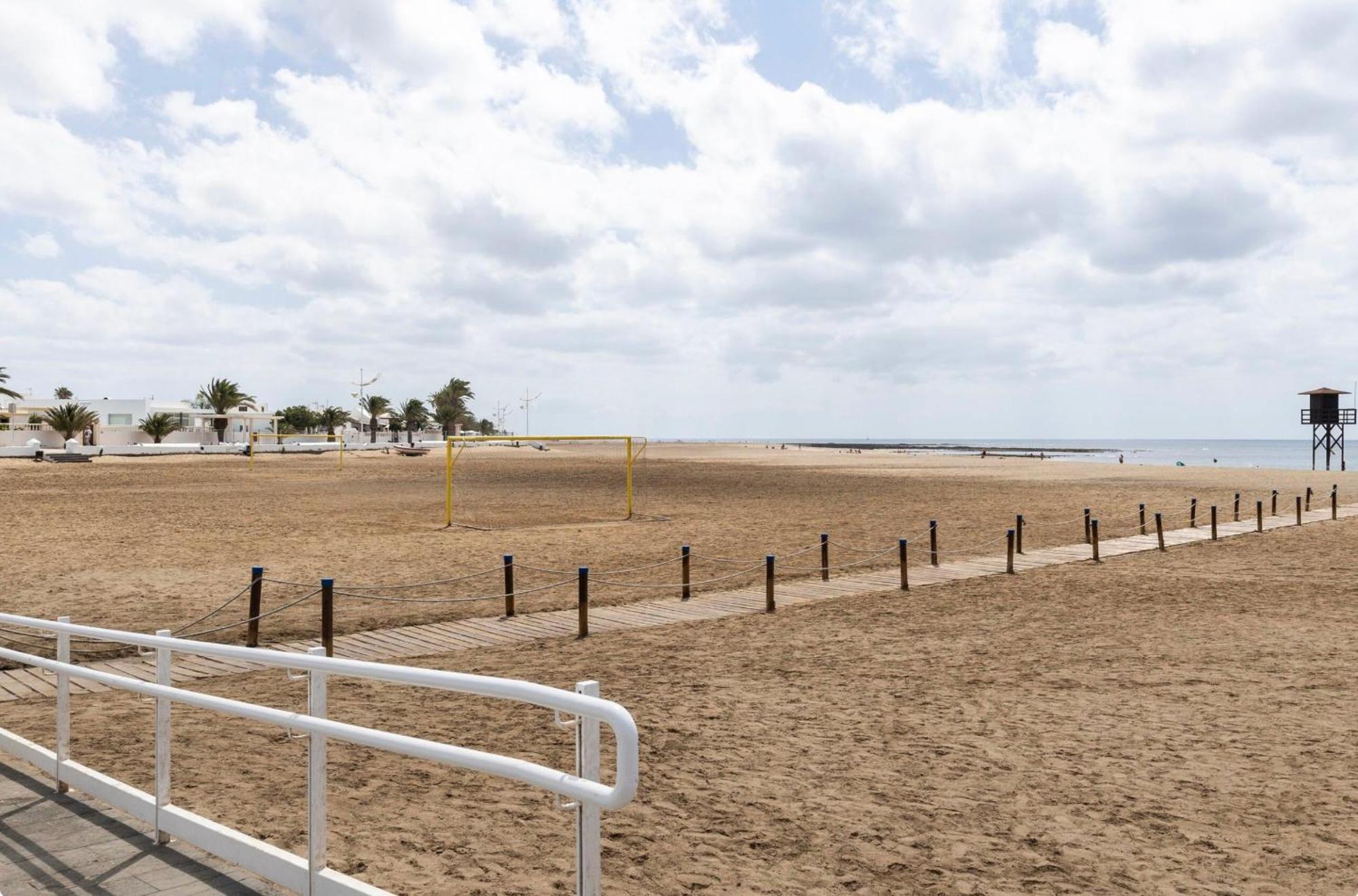 Habitaciones Privadas Cerca De La Playa Y Aeropuerto En Casa Compartida Con Otros Huespedes Плая Онда Екстериор снимка